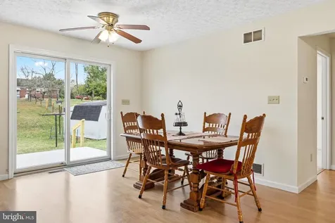 21 Greenfield Road Luray VA 22835