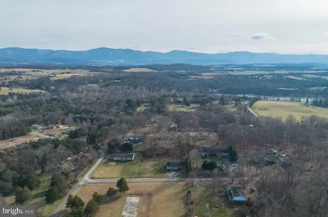 145 Hickory Drive Luray VA 22835