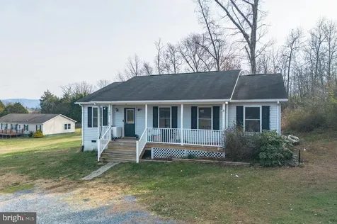 145 Hickory Drive Luray VA 22835