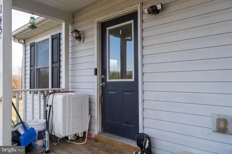 145 Hickory Drive Luray VA 22835