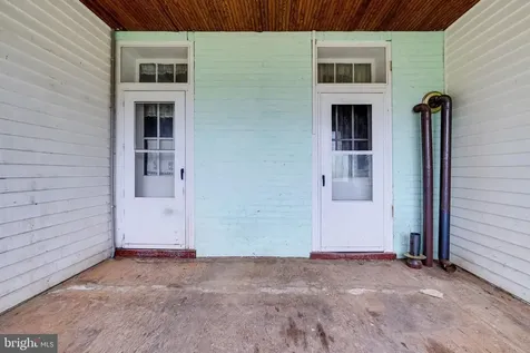 501 Fork Road S Luray VA 22835