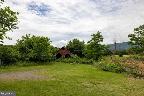 501 Fork Road S Luray VA 22835