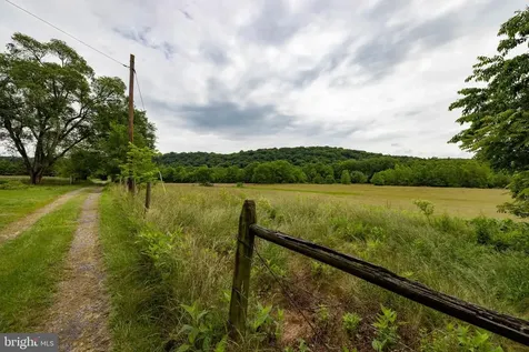 501 Fork Road S Luray VA 22835