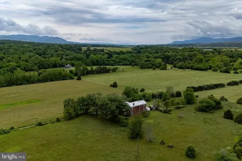 501 Fork Road S Luray VA 22835