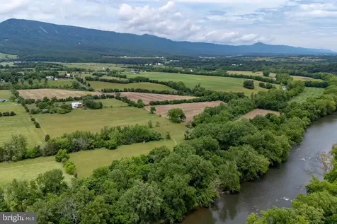 501 Fork Road S Luray VA 22835