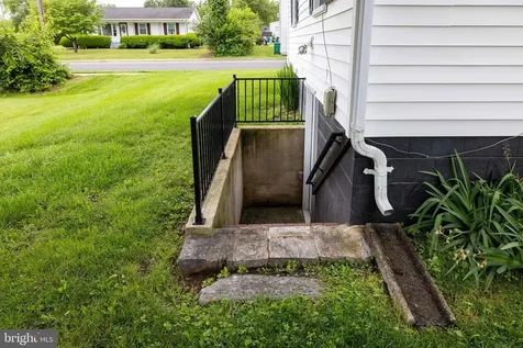 220 Mechanic Street Luray VA 22835