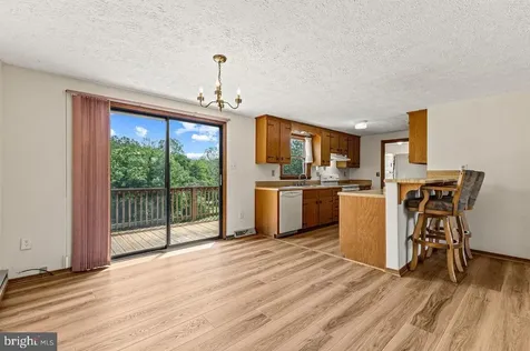 113 Dock Street Luray VA 22835