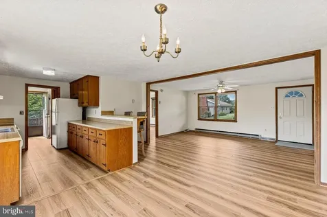 113 Dock Street Luray VA 22835