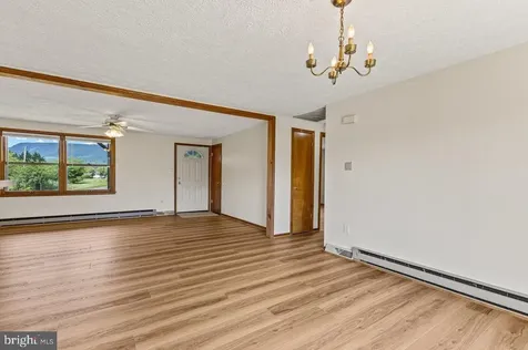 113 Dock Street Luray VA 22835