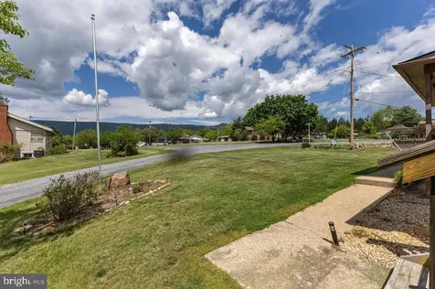 113 Dock Street Luray VA 22835