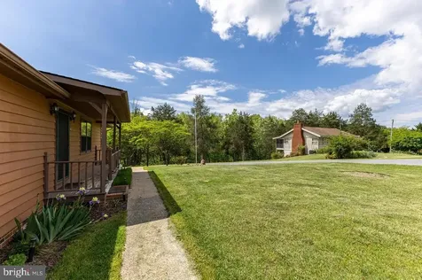 113 Dock Street Luray VA 22835