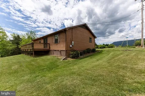 113 Dock Street Luray VA 22835
