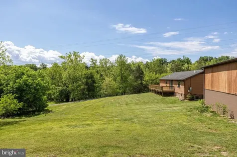 113 Dock Street Luray VA 22835