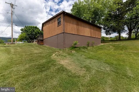 113 Dock Street Luray VA 22835