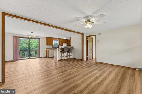 113 Dock Street Luray VA 22835