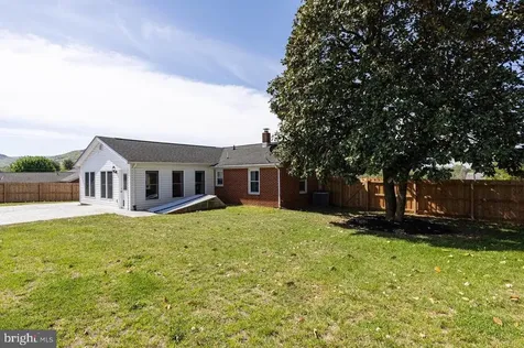 2266 Honeyville Road Stanley VA 22851