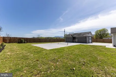 2266 Honeyville Road Stanley VA 22851