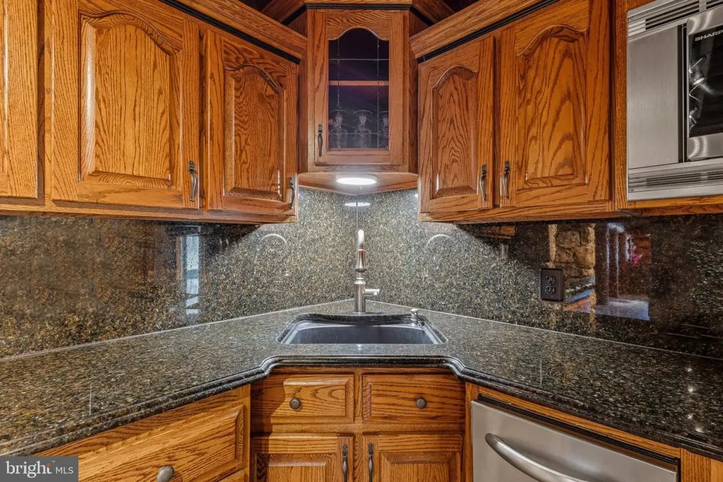 370 Bruins Run Elkton VA 22827