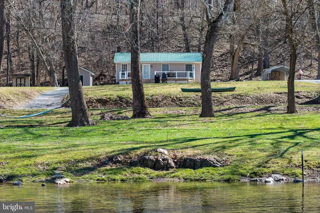 4551 Grove Hill River Road Shenandoah VA 22849