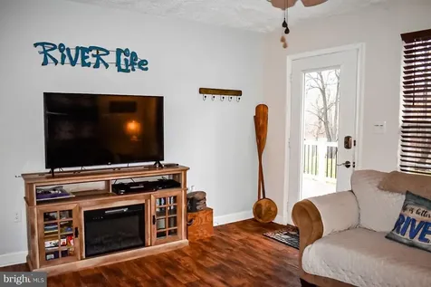 4551 Grove Hill River Road Shenandoah VA 22849