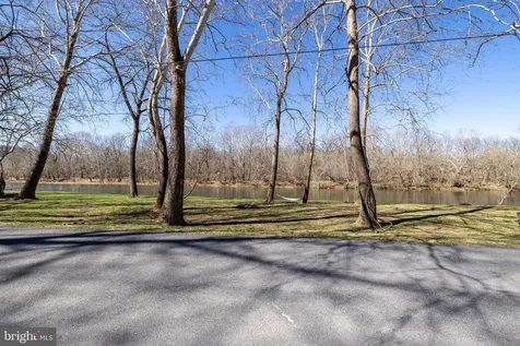 4551 Grove Hill River Road Shenandoah VA 22849