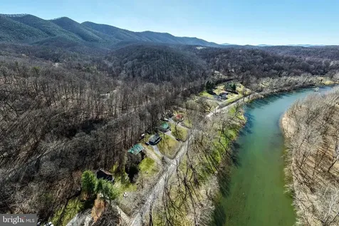4551 Grove Hill River Road Shenandoah VA 22849