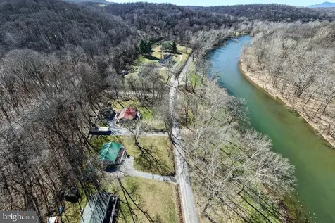 4551 Grove Hill River Road Shenandoah VA 22849