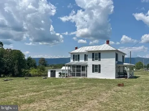 1903 Honeyville Road Stanley VA 22851
