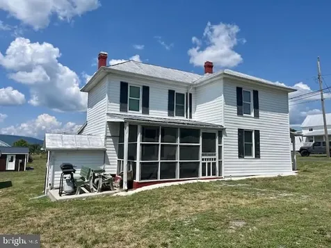1903 Honeyville Road Stanley VA 22851