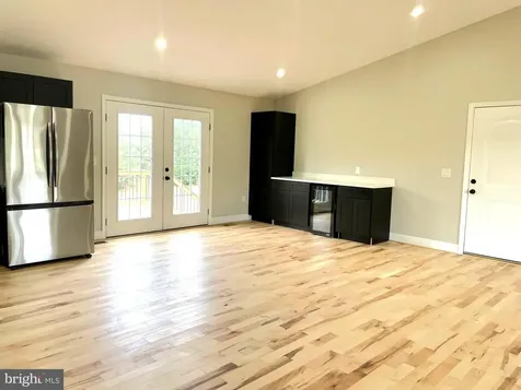180 W Wanda Street Stanley VA 22851