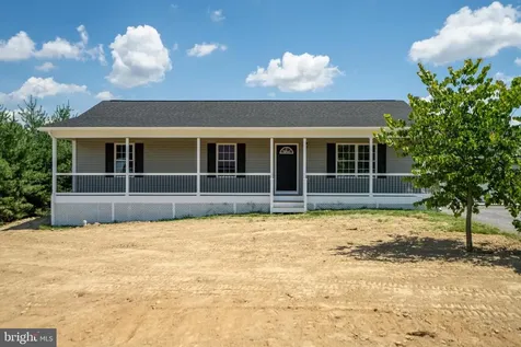 180 W Wanda Street Stanley VA 22851