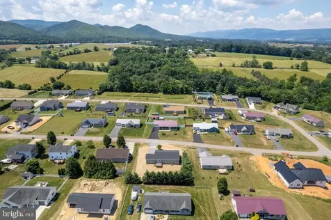 180 W Wanda Street Stanley VA 22851