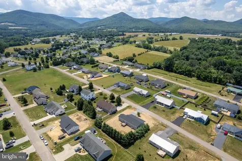 180 W Wanda Street Stanley VA 22851