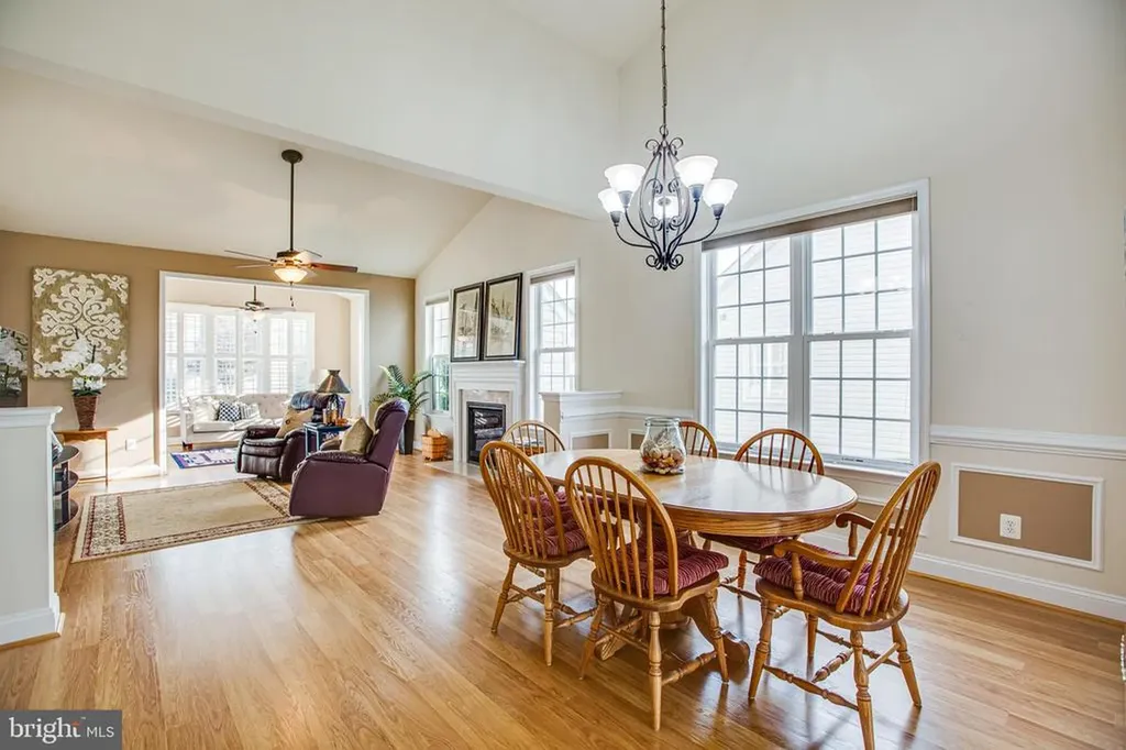 5717 W Kesslers Crossing W Fredericksburg VA 22407