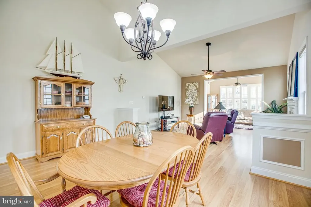 5717 W Kesslers Crossing W Fredericksburg VA 22407