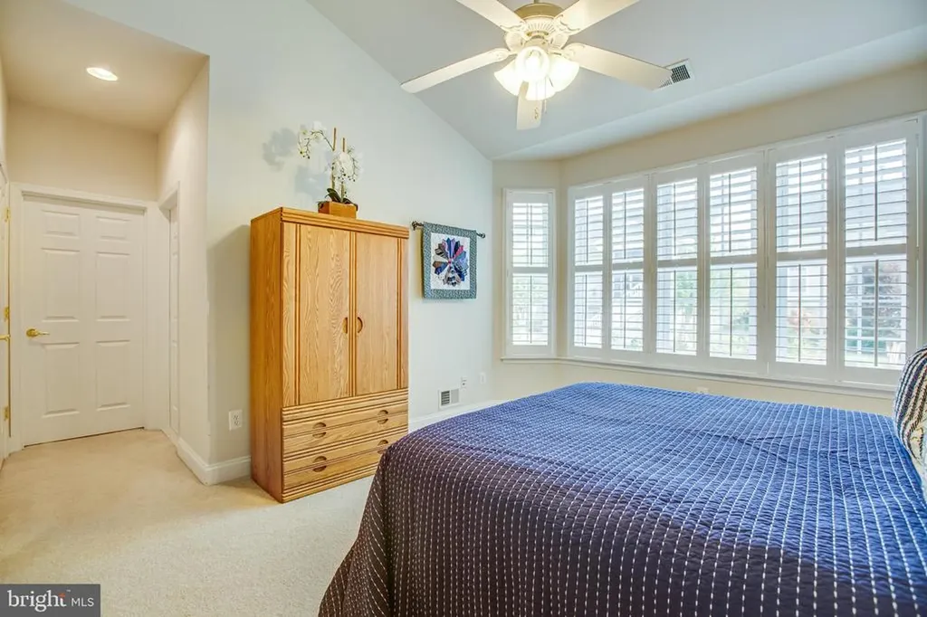 5717 W Kesslers Crossing W Fredericksburg VA 22407