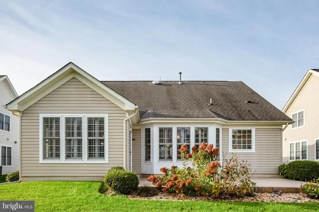 5717 W Kesslers Crossing W Fredericksburg VA 22407