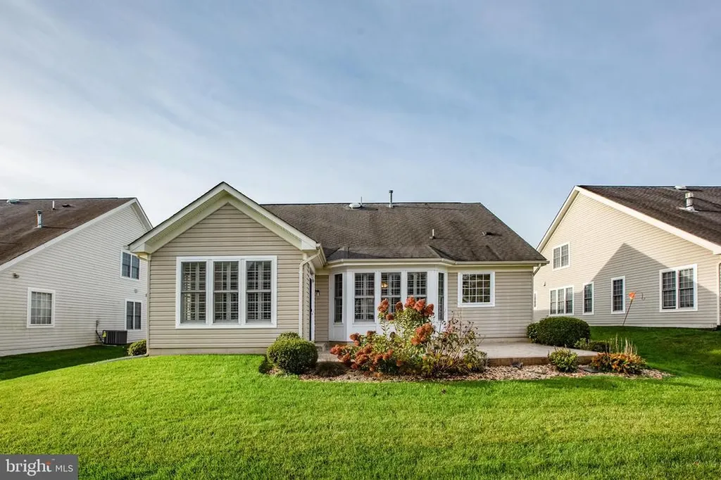 5717 W Kesslers Crossing W Fredericksburg VA 22407