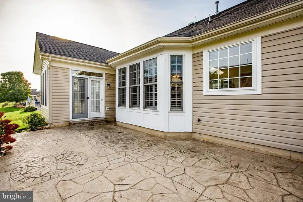 5717 W Kesslers Crossing W Fredericksburg VA 22407