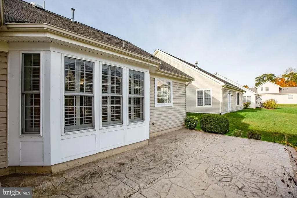 5717 W Kesslers Crossing W Fredericksburg VA 22407