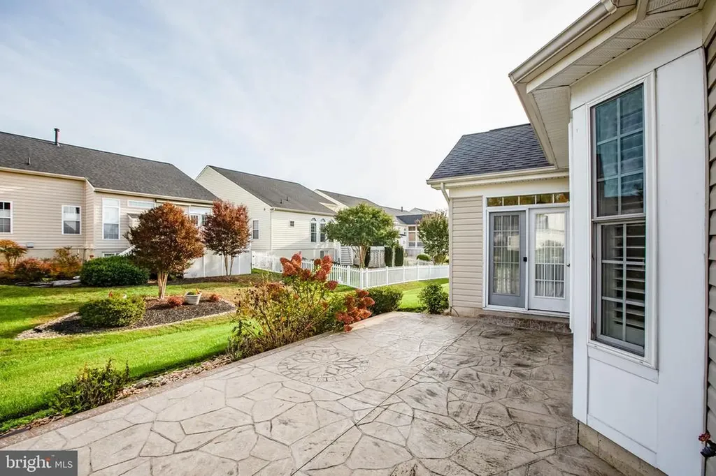 5717 W Kesslers Crossing W Fredericksburg VA 22407