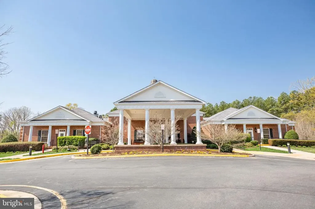 5717 W Kesslers Crossing W Fredericksburg VA 22407