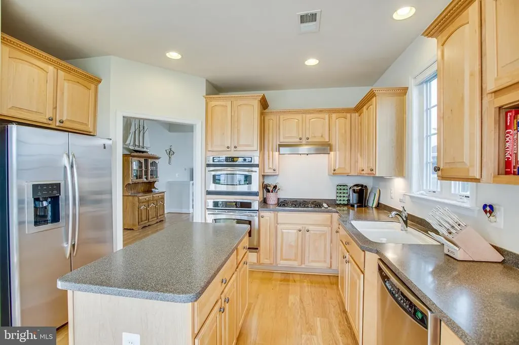 5717 W Kesslers Crossing W Fredericksburg VA 22407