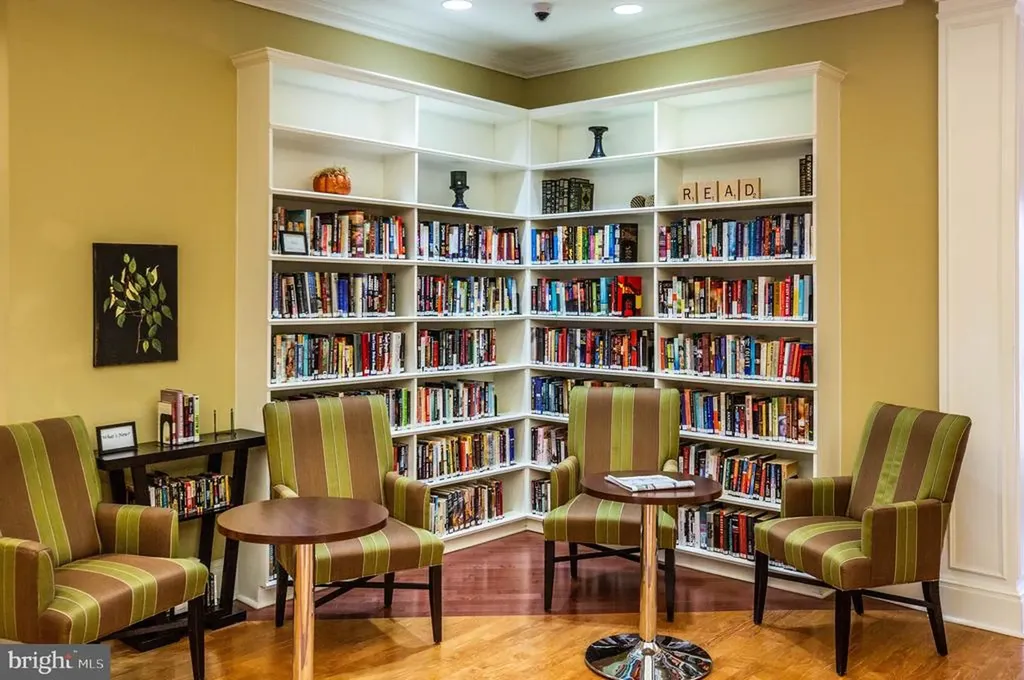 5717 W Kesslers Crossing W Fredericksburg VA 22407