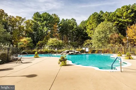 5717 W Kesslers Crossing W Fredericksburg VA 22407
