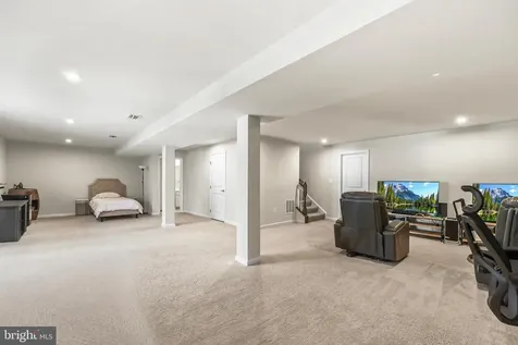 5010 Birch Leaf Circle Fredericksburg VA 22407
