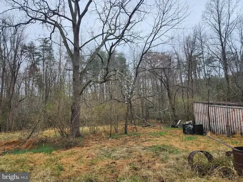 8228 Flippo Drive Fredericksburg VA 22408