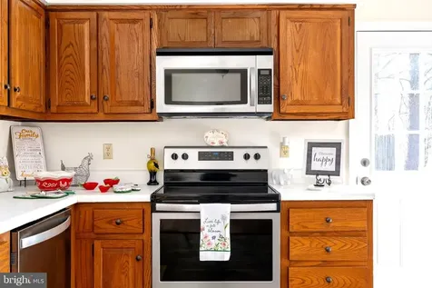 5527 Smith Station Road Fredericksburg VA 22407
