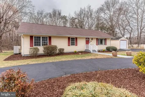 3836 Lee Hill School Drive Fredericksburg VA 22408