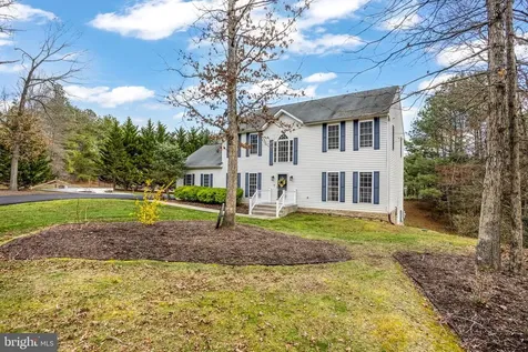 4318 Bridlepath Court Fredericksburg VA 22408